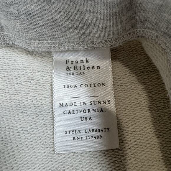 Frank & Eileen Catherine Favorite Sweatpants Size Medium Gray Crop Raw Hem - Picture 9 of 14